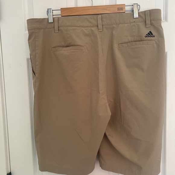 adidas Ultimate265 Golf Short - Picture 3 of 3